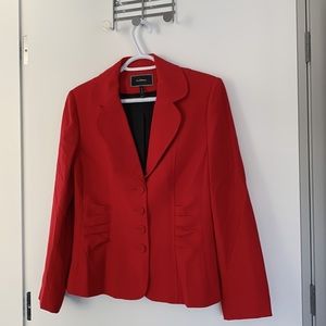 Red suit, skirt size 7/8, just above the knee, and blazer size M , black lining